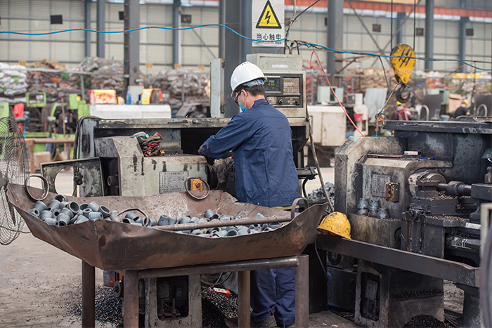 海林网架锥头车间